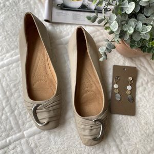 NEW / Naturalizer / “Violette” Flats / Size 11